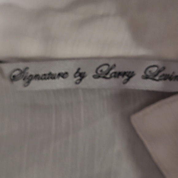 Signiture by Larry‎ Levine very pretty white blouse - Picture 4 of 4